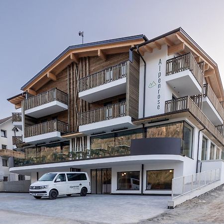 Hotel Alpenrose ซานวาเลนตีโน อัลลา มูตา ภายนอก รูปภาพ