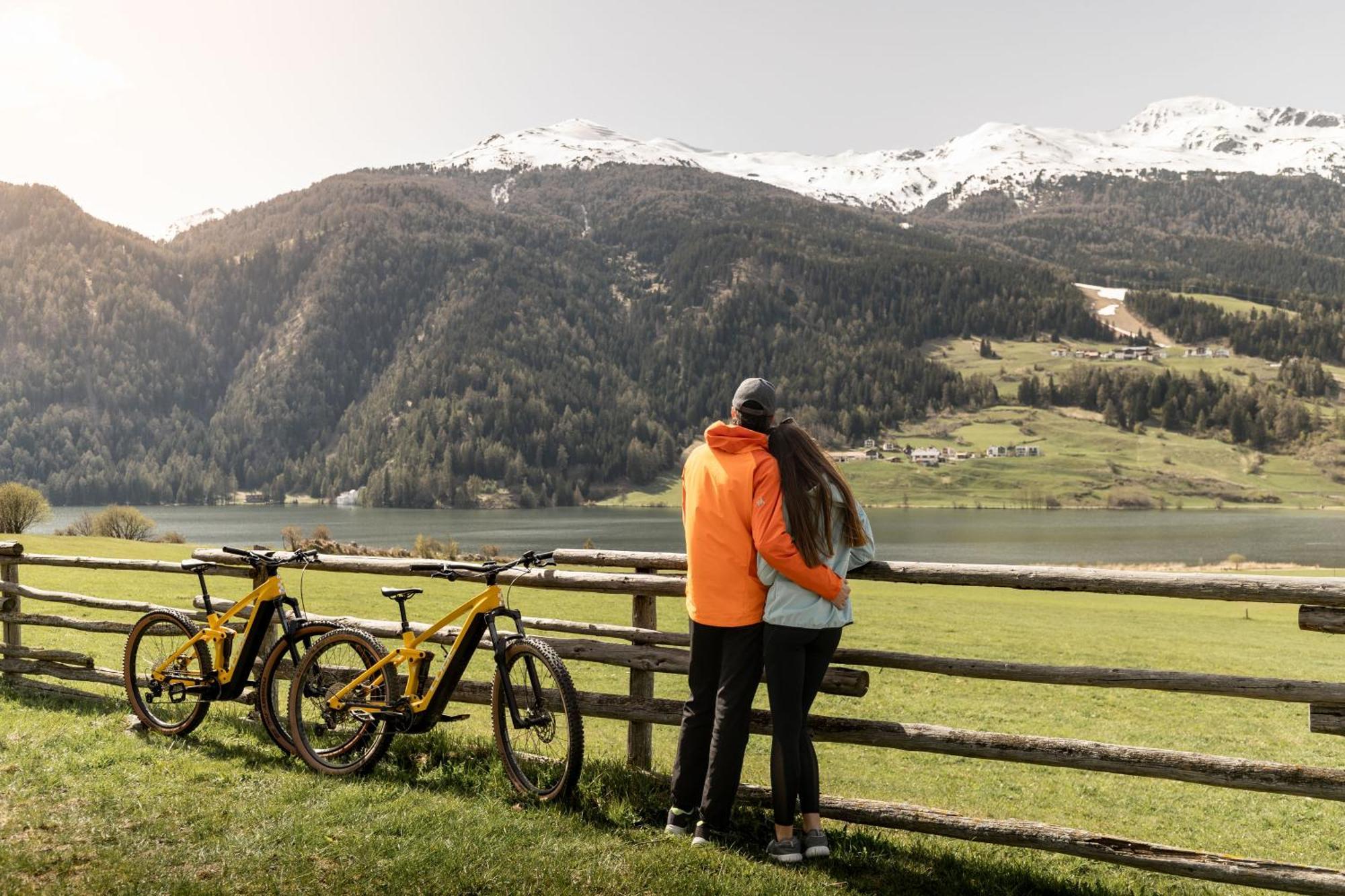 Hotel Alpenrose ซานวาเลนตีโน อัลลา มูตา ภายนอก รูปภาพ
